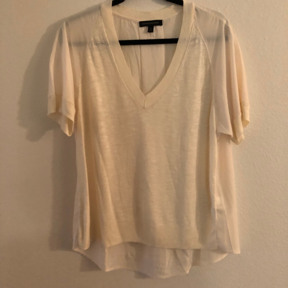 Banana Republic Cream Color V-Neck Top